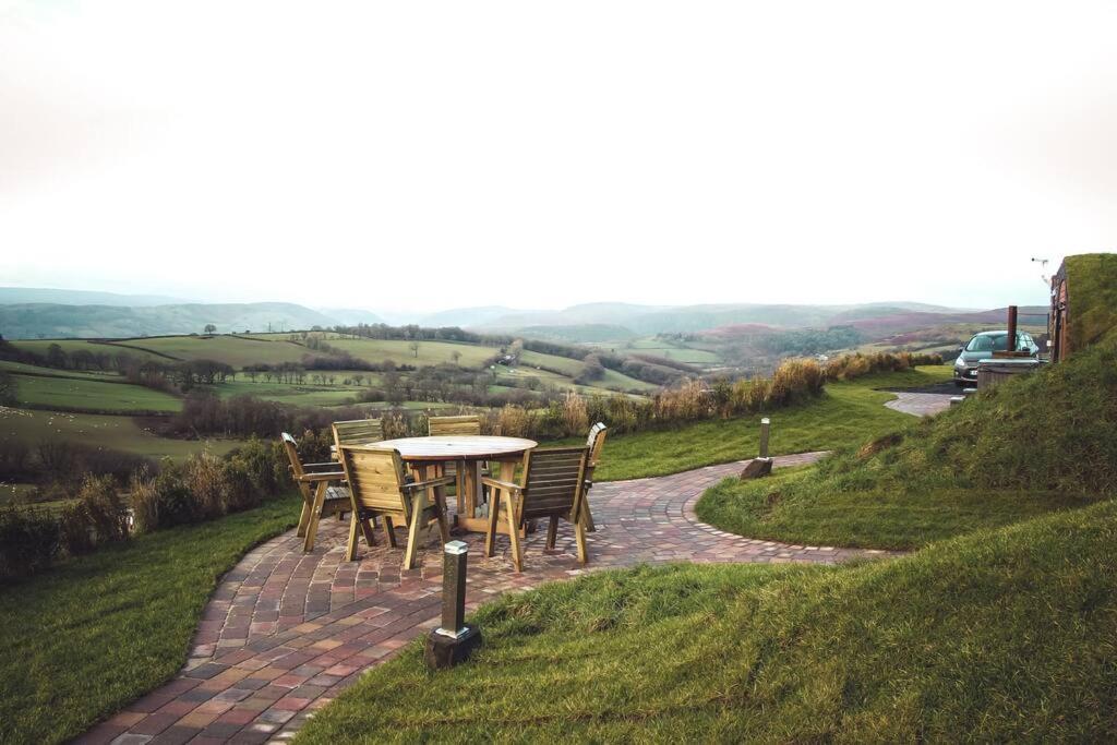 Appartement Hedgehogs View à Rhayader Extérieur photo